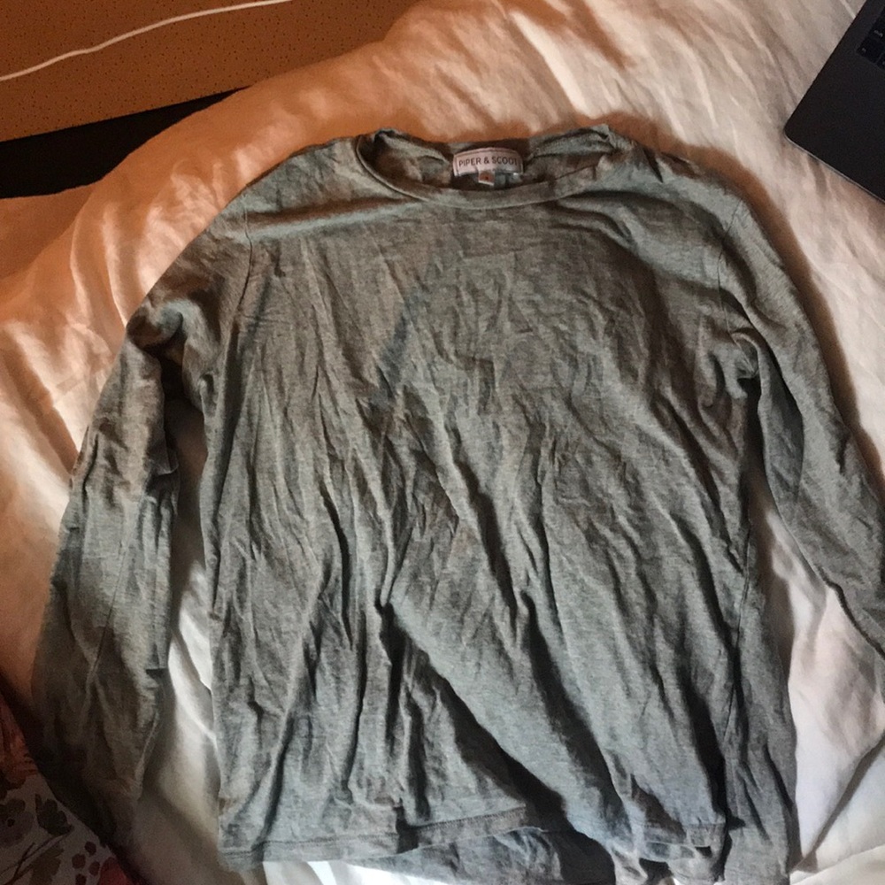 Long sleeve soft and comfortable tshirt